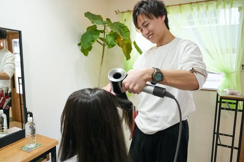 髪質を見極めた再現性の高いデザイン